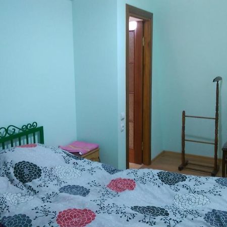 Apartments Komakhidze 68 バトゥーミ エクステリア 写真