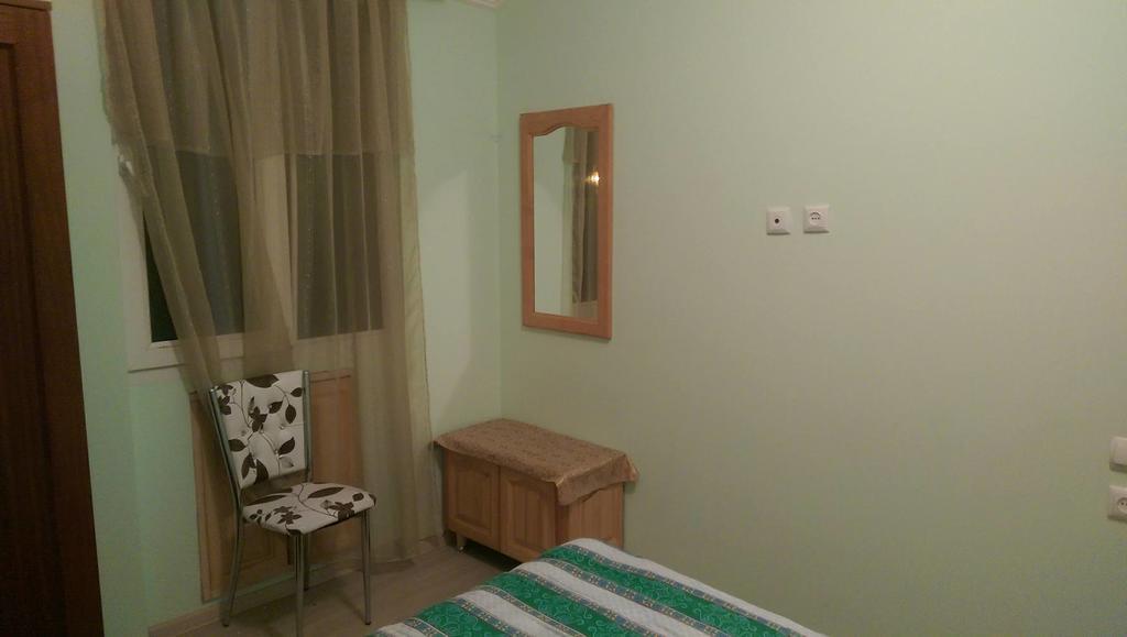 Apartments Komakhidze 68 バトゥーミ エクステリア 写真