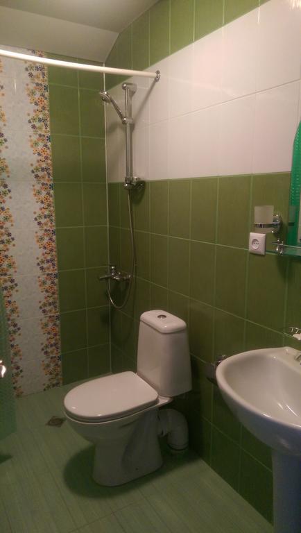 Apartments Komakhidze 68 バトゥーミ エクステリア 写真