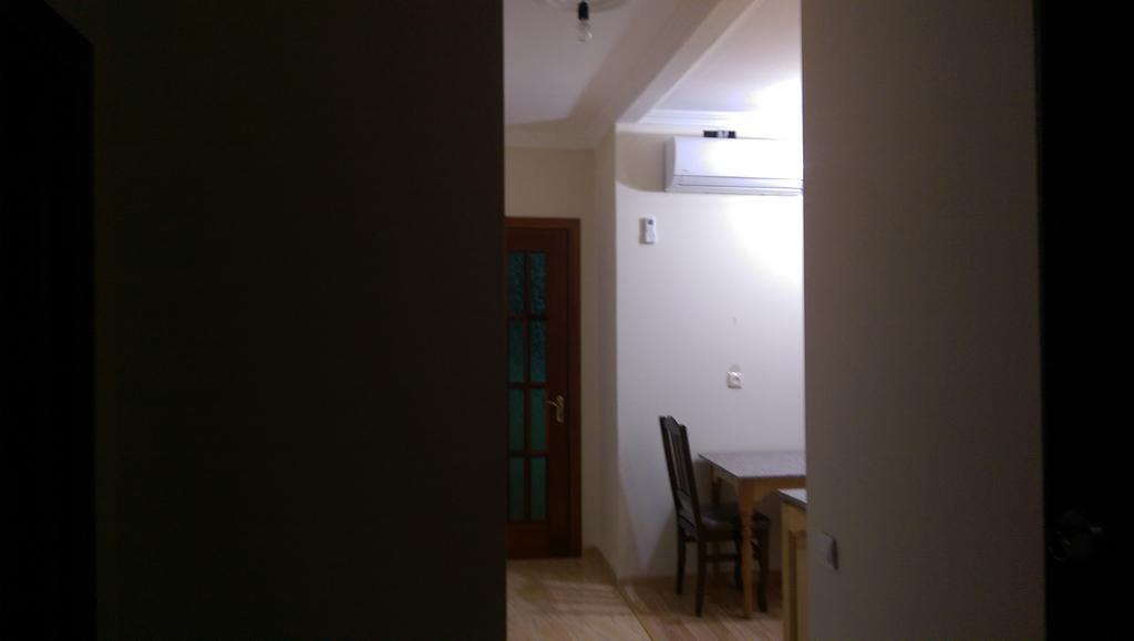 Apartments Komakhidze 68 バトゥーミ エクステリア 写真
