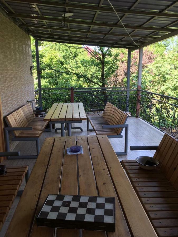 Apartments Komakhidze 68 バトゥーミ エクステリア 写真